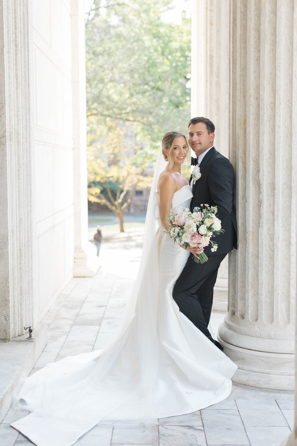 Molly Sue Photography New Jersey + East Coast Wedding Photographer Romantic Imagery Engagement Lifestyle Heirloom Wedding Albums49617
