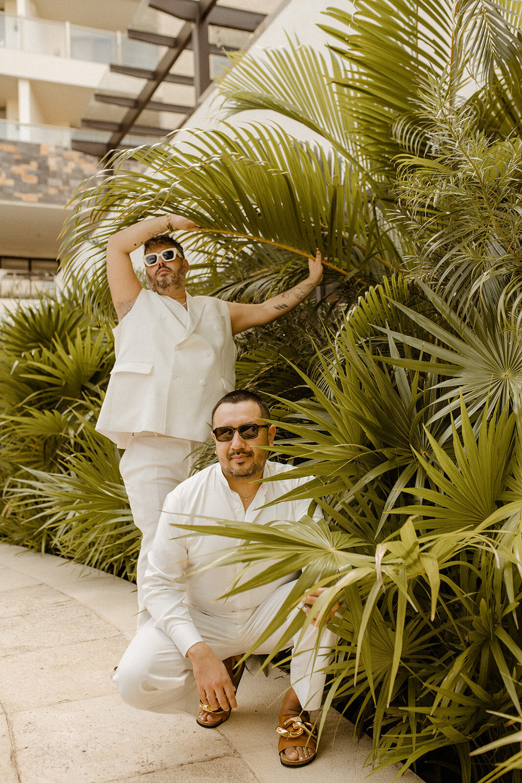 b-mexico-cancun-dreams-natura-resort-queer-lgbtq-wedding-couples-session-artsy-cool-07