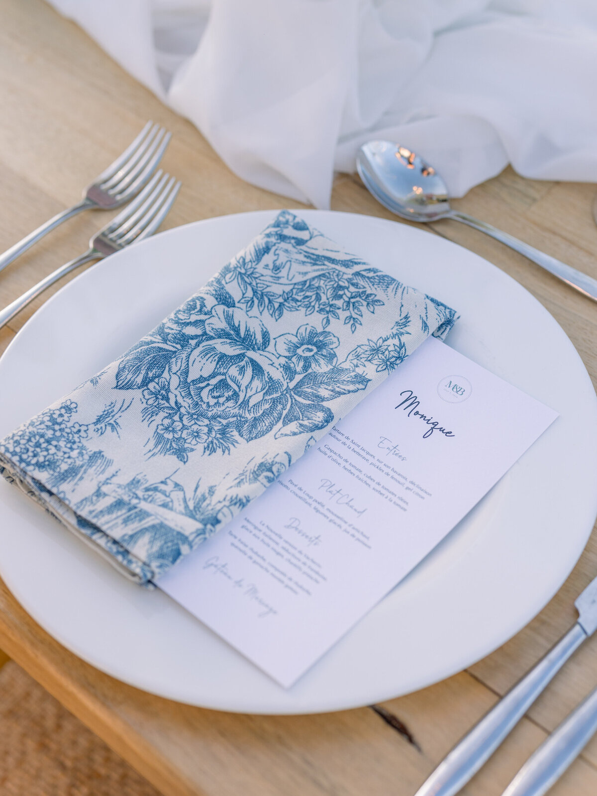 MONIQUEANDBRENT-WEDLOVE-TOMSIENNA-425