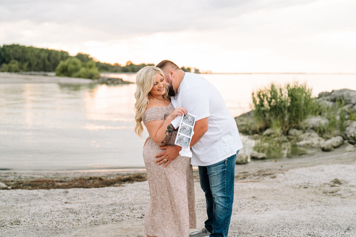 Payton + Nick Annoucement Selah Photo Co-64