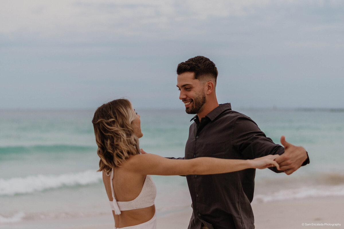 Nina-Matt-Miami-Florida-Engagement-Photographer19