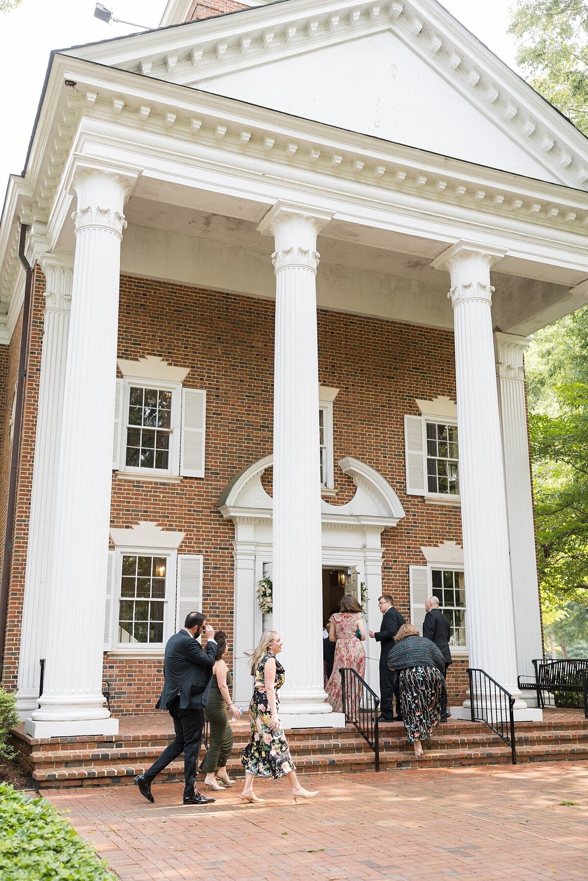 Raleigh-NC-Wedding-Photographer-The-Maxwell-Sarah-Hinckley-Photography-Timeless-Wedding-Photographer-_0018