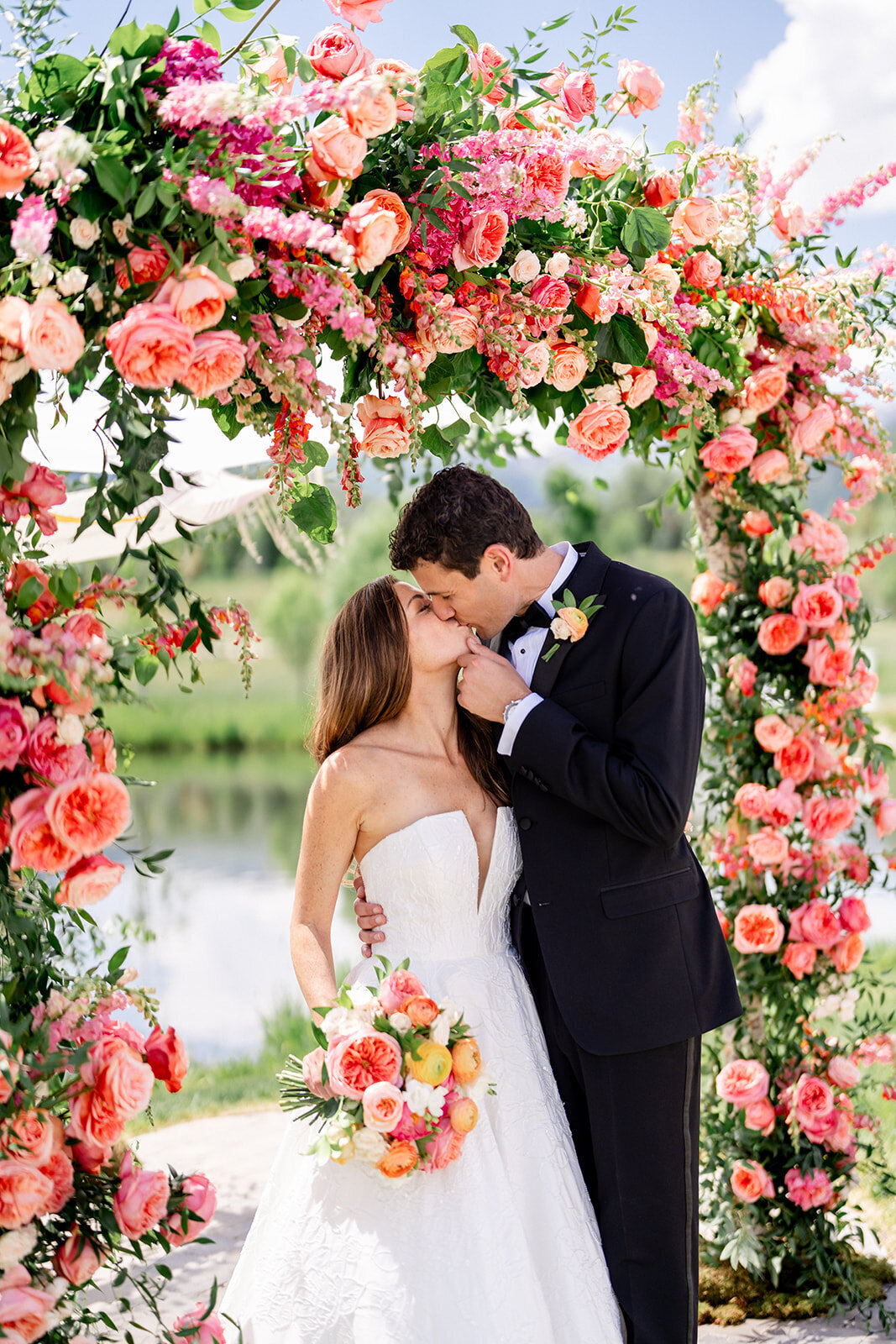 river-bottoms-ranch-june-summer-mountain-wedding-pepper-nix-2408-0448