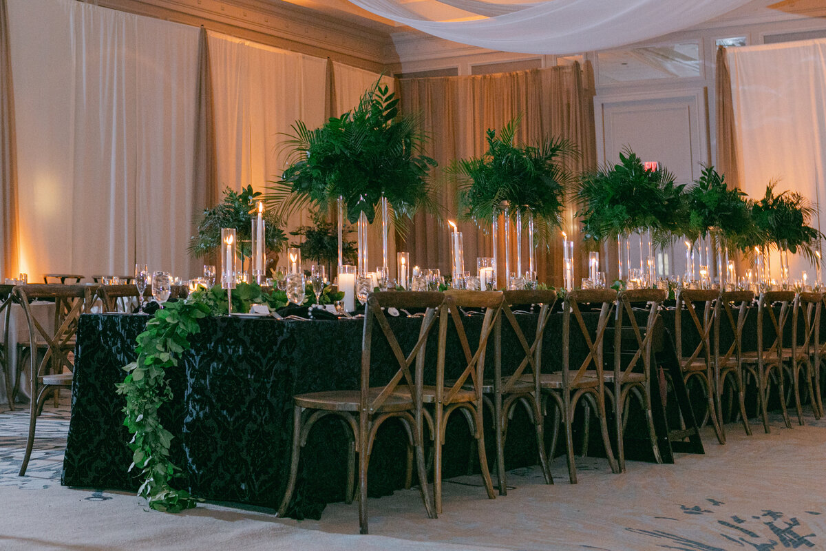 Modern Wedding Flowers at The Westin Hilton Head Island resort, Hilton Head Island, SC | Wedding and Event Florist | Lisa Staff Photography | Coastal Floral & Events
