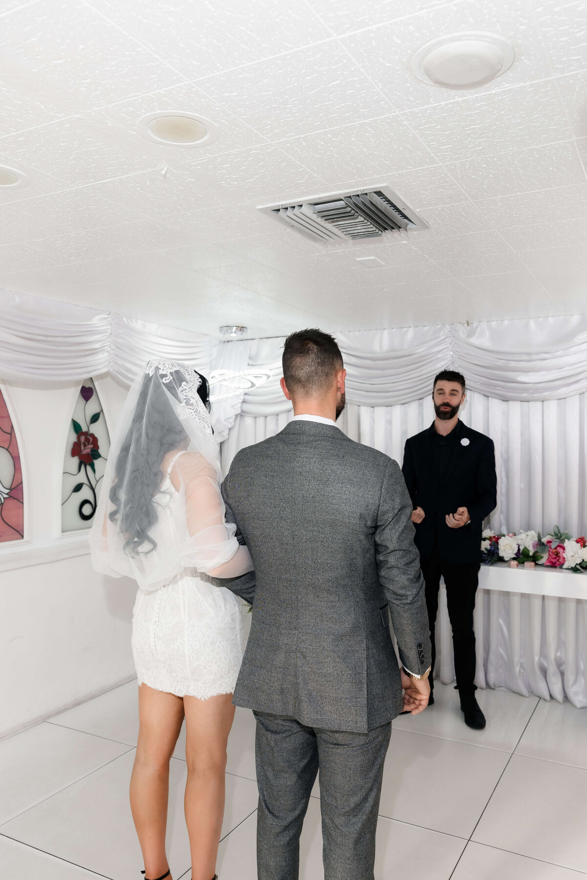 39riskyexposure_aimee-adrian_las-vegas-elopement-photography