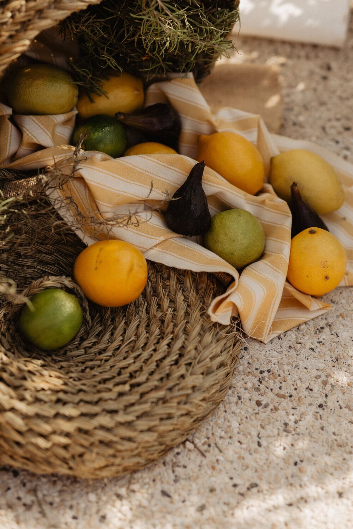decoration-coloree-moderne-mariage-provencal