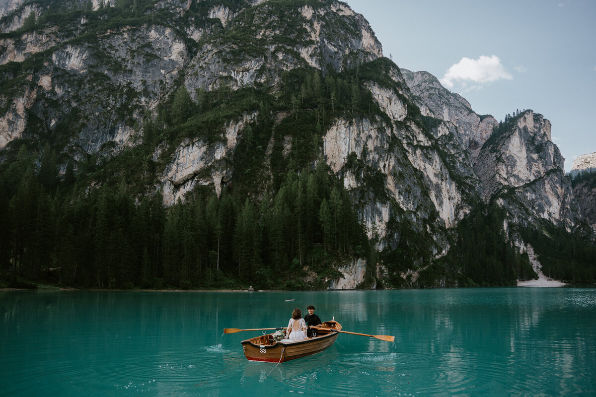 lago di braies italy elopement photographer -57