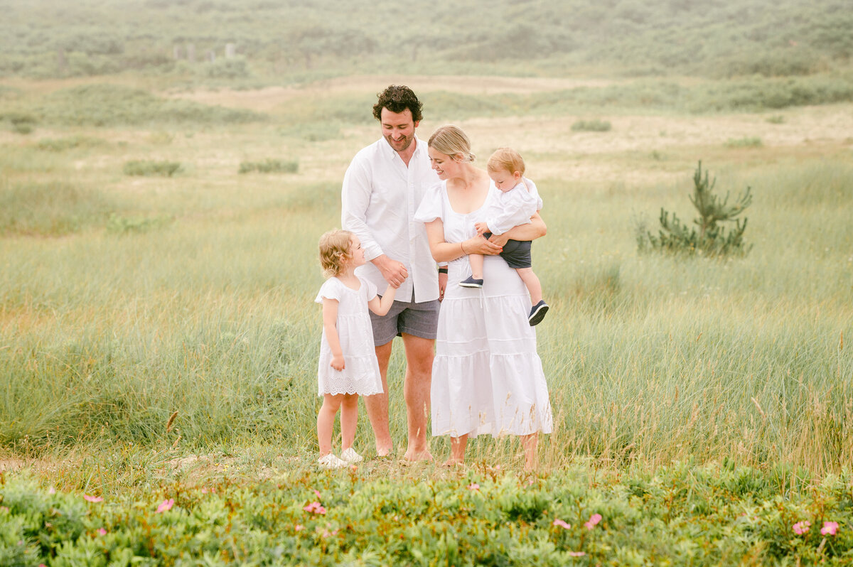 Family-Photographer-Nantucket-Tom-Nevers-28