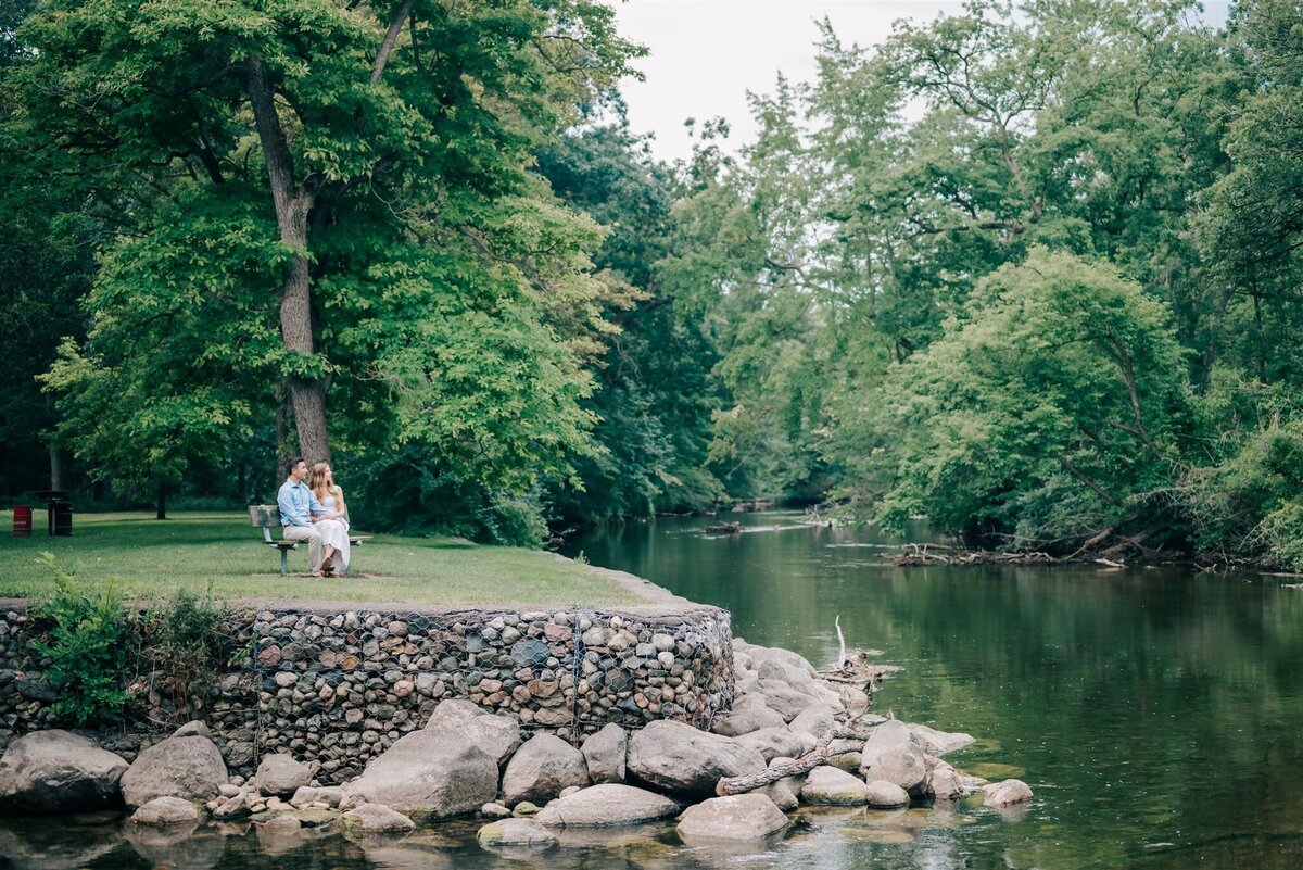MICHIGAN-ENGAGEMENT-PHOTOGRAPHER-CAPTURED-BY-KELSEY-HUDSON-MILLS-PARK-GP-SP-4_websize