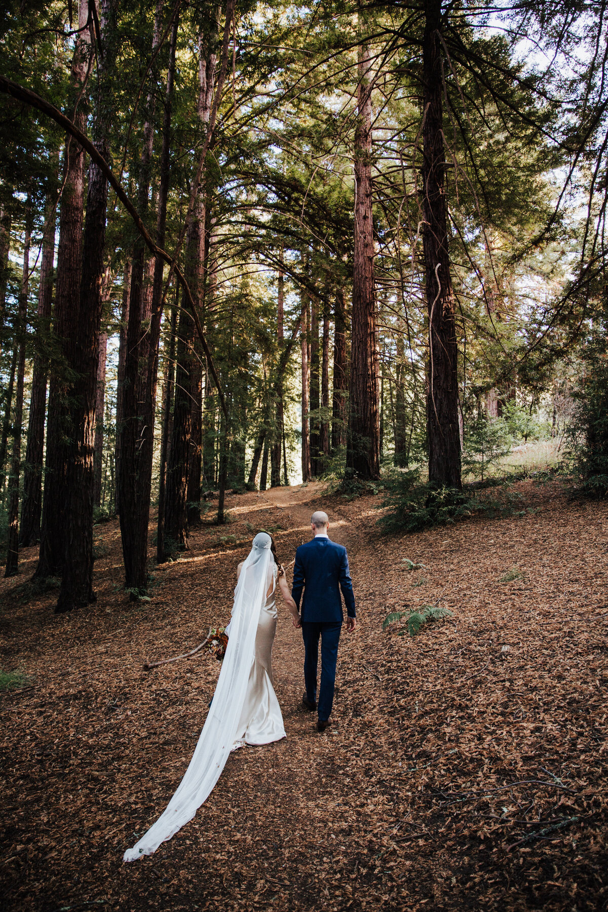 THEDELAURAS_BIGSUR_WEDDING_POSTRANCH_ELOPEMENT_ELEGANTEVENTS_ERIN_BRYAN_0167