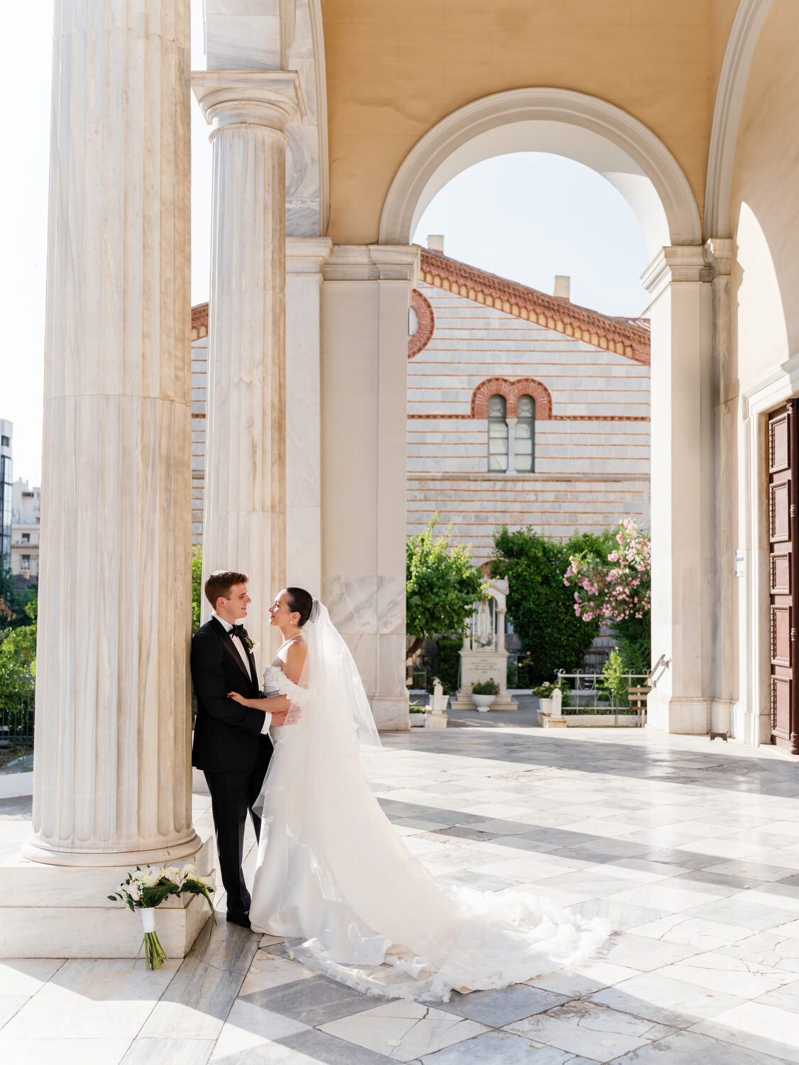 Romantic-Wedding-at-Island-Art-and-Taste–The-Residence-050