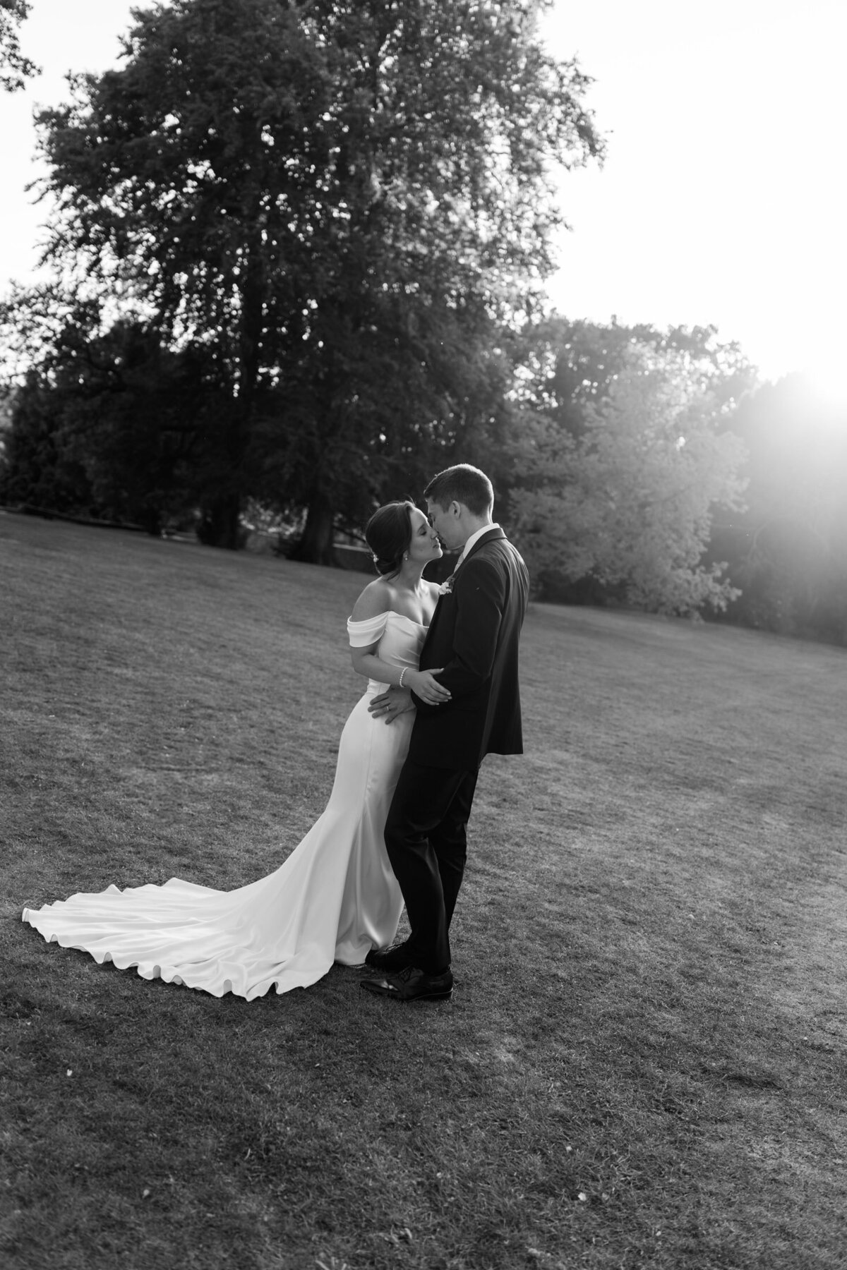 Ema & Mark Previews-172BW