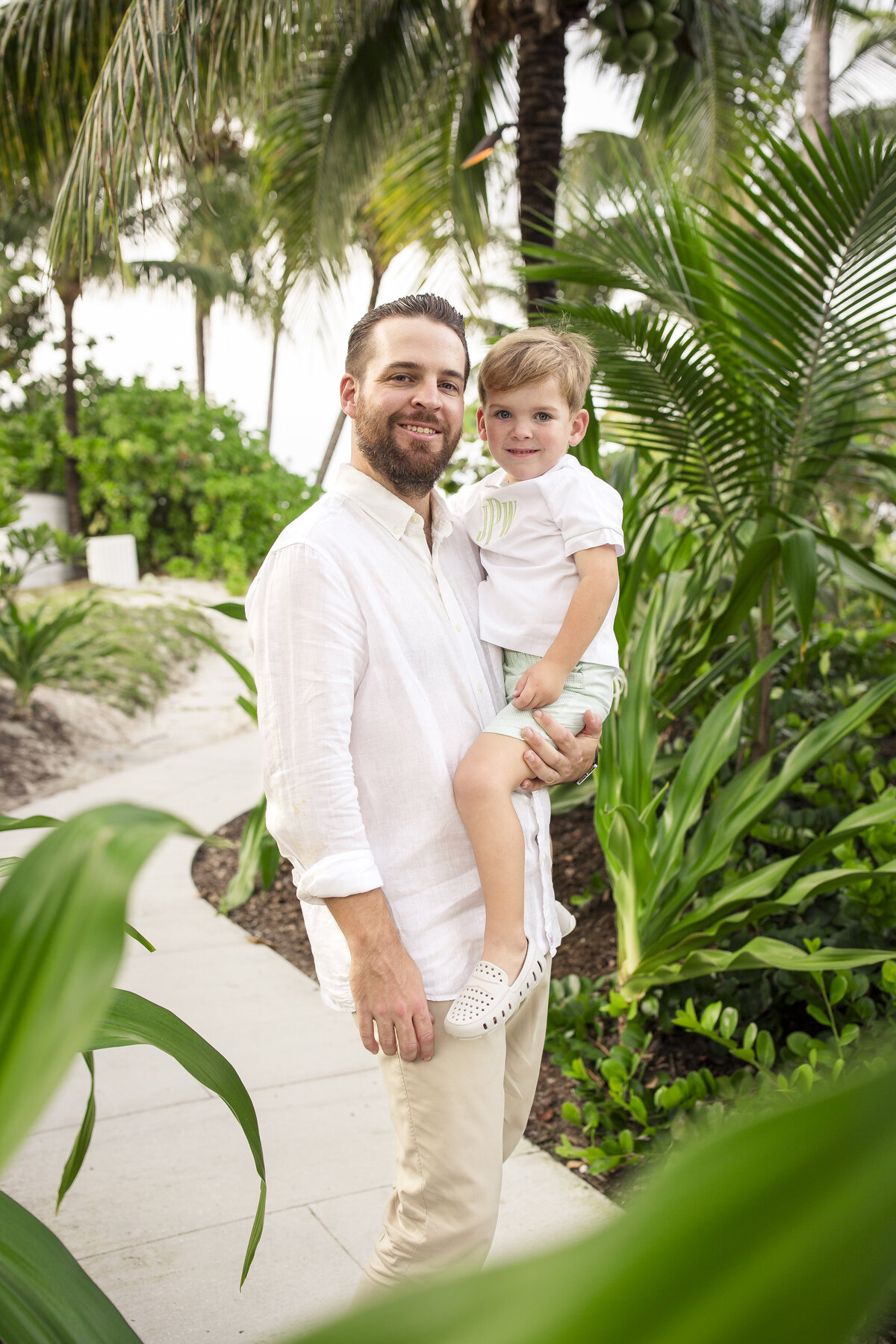 EboniRobyn-Family-Caroline-BeachShack-LyfordCay-Nassau-NewProvidence-TheBahamas-Final-21