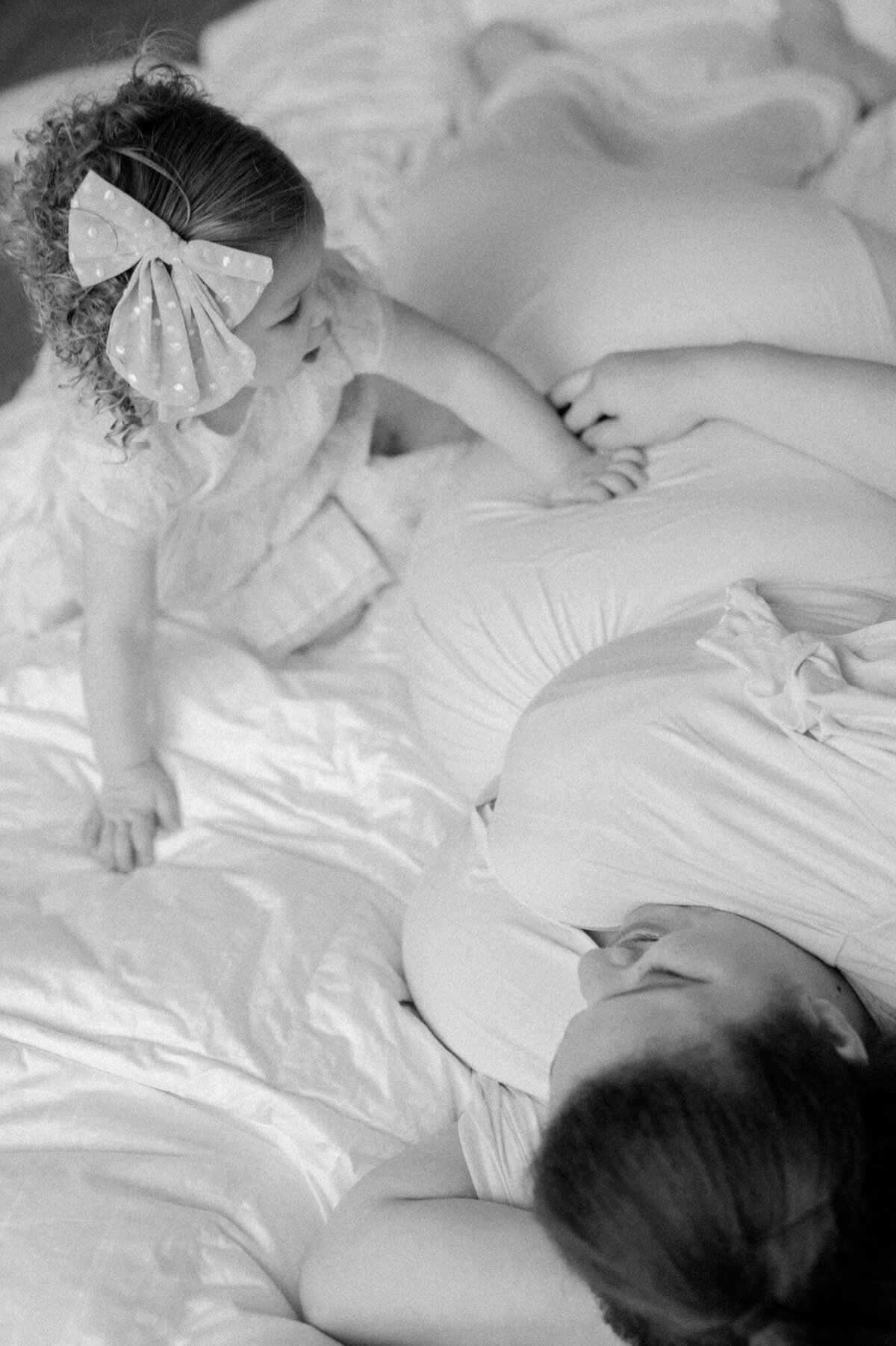 seattle-studio-maternity-session-32