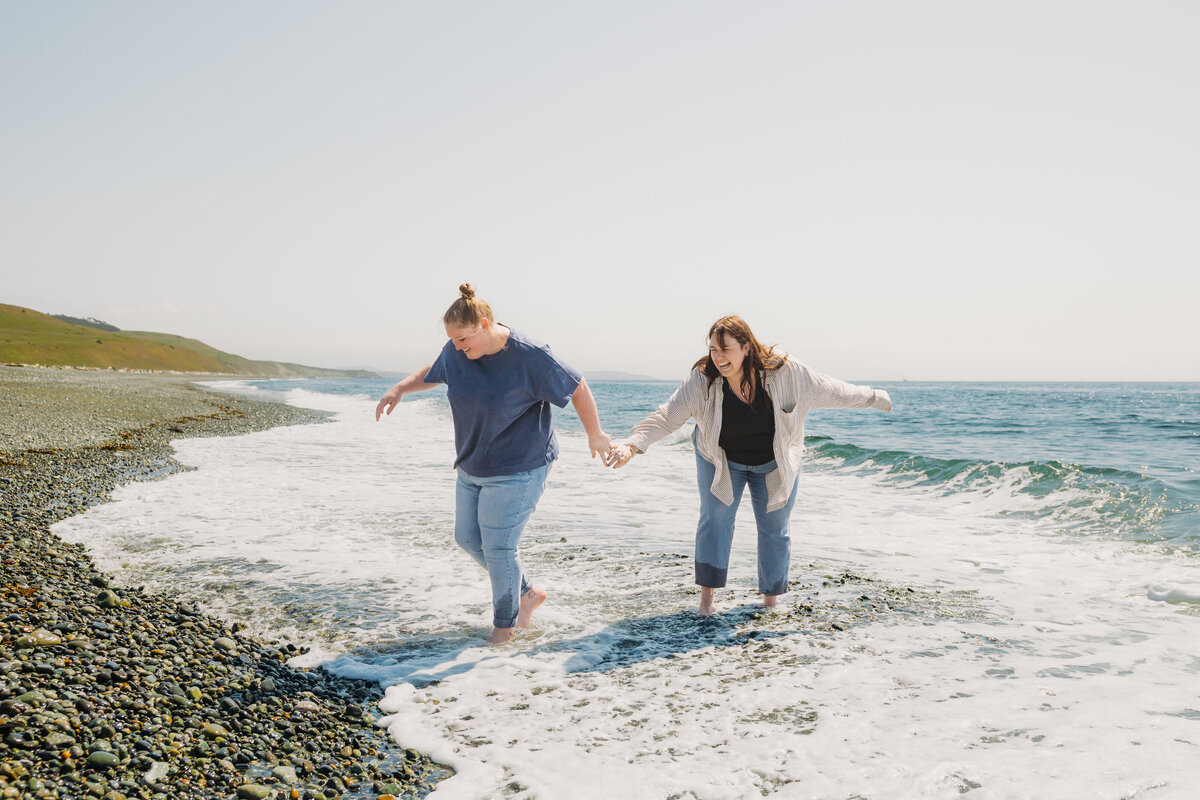 Sam and Megan's San Juan Island Proposal Shoot13