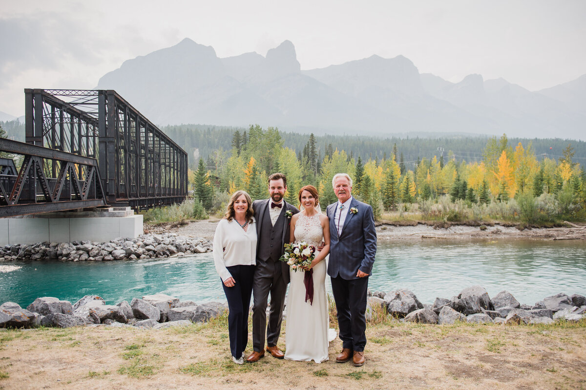 ERINSWEETPHOTOGRAPHY_CANMORE_WEDDING_PHOTOGRAPHY-51