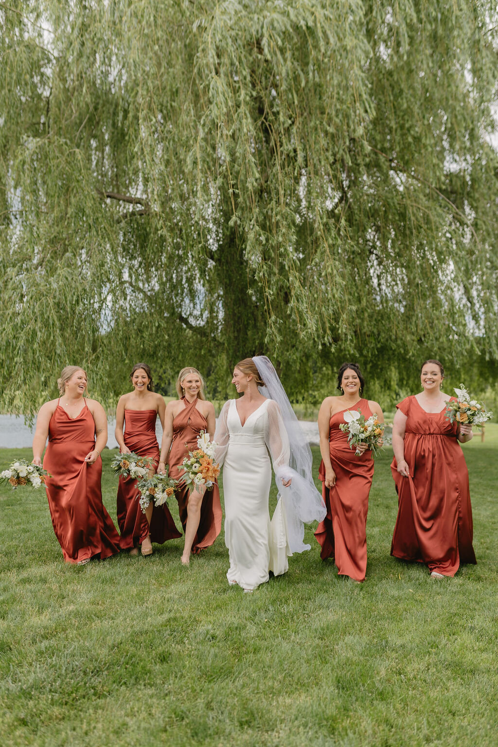 Michigan-Vineyard-Wedding (24)