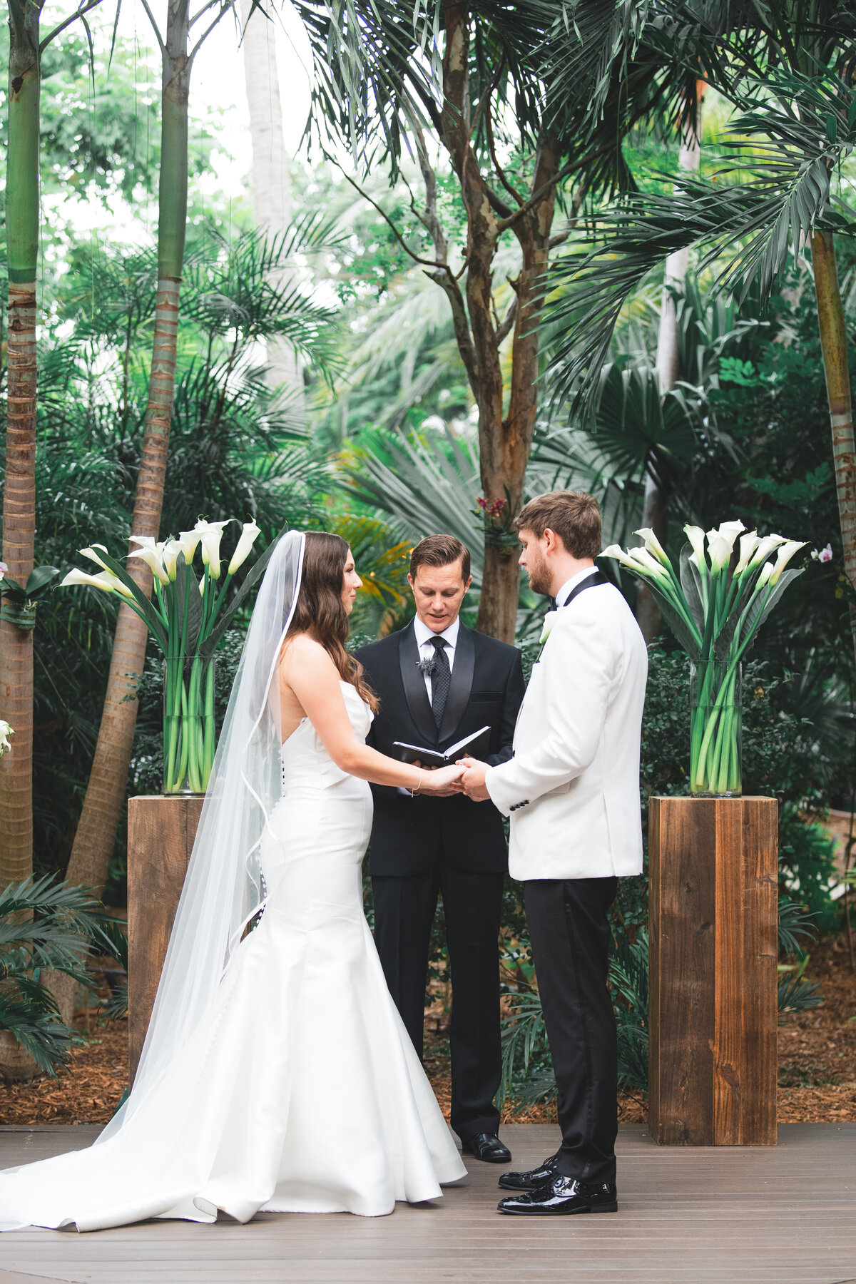 2  hemingway home events - key west wedding planner - florida keys wedding planner - wedding ceremony - just married - just engaged - florida keys wedding venues - key west weddign venues