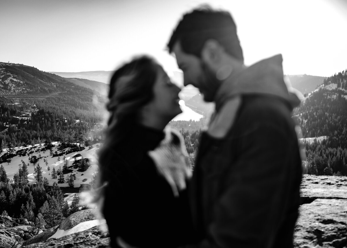 03122022_Kaci+Tyler_DonnerPassCA_AnjaJensenPhotography-124