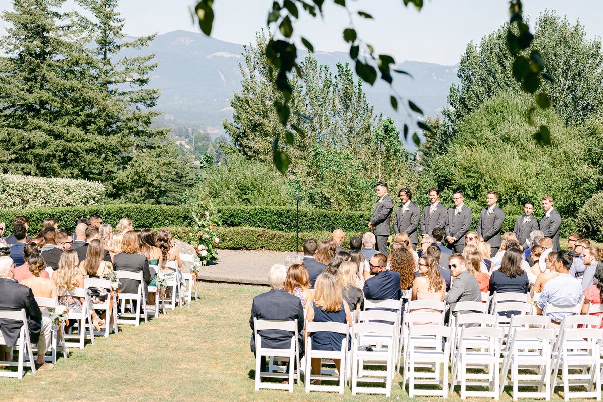 Portland OR Wedding Photographer Chantal Sokhorn Photography Skamania Lodge Stevenson Washington-202