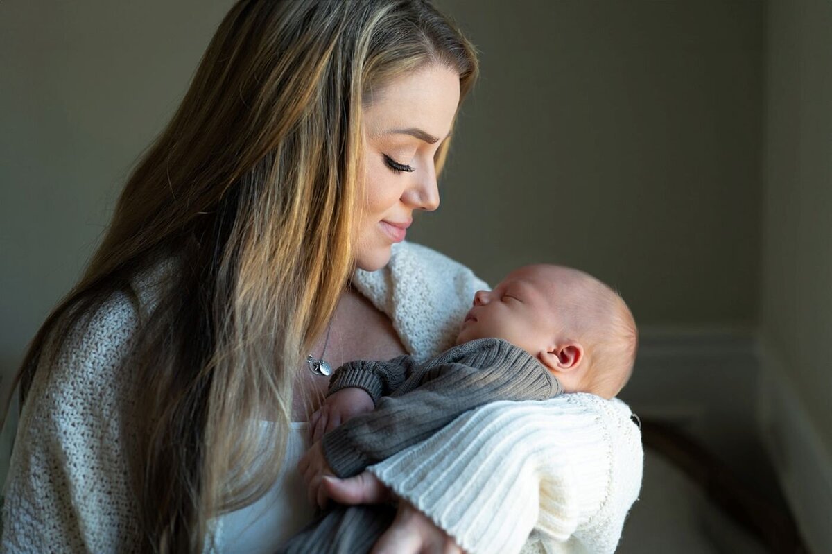 bella-luce-by-michelle-andrea-new-england-photographer-newborn-casey-family-57