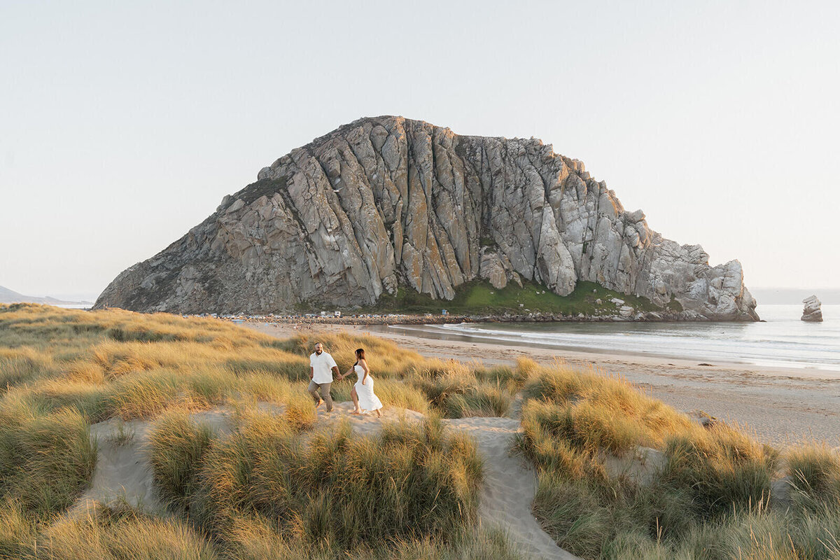 Morro Bay Engagement Photos by San Luis Obispo Wedding Photographer Photography by Samantha Anne