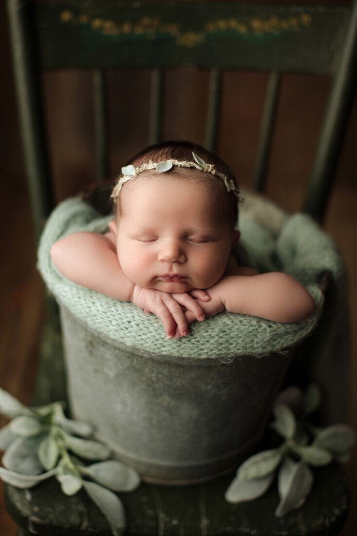 Michigan-Newborn-Photographer-Taylor-003