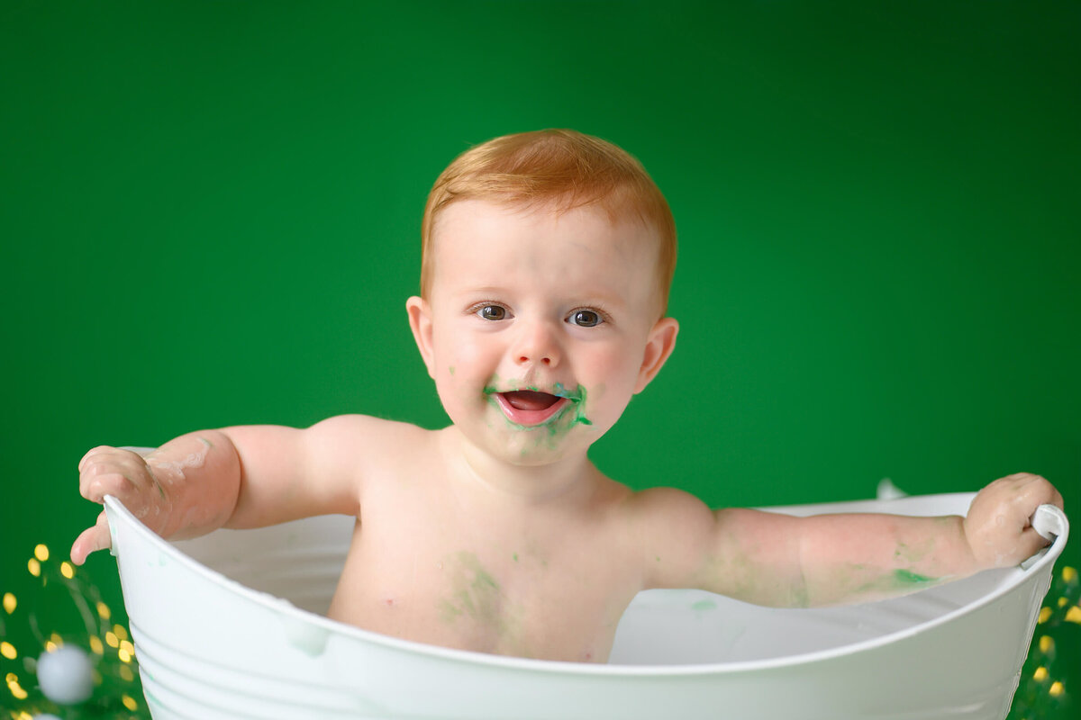 cake-smash-photographer-Burlington-31