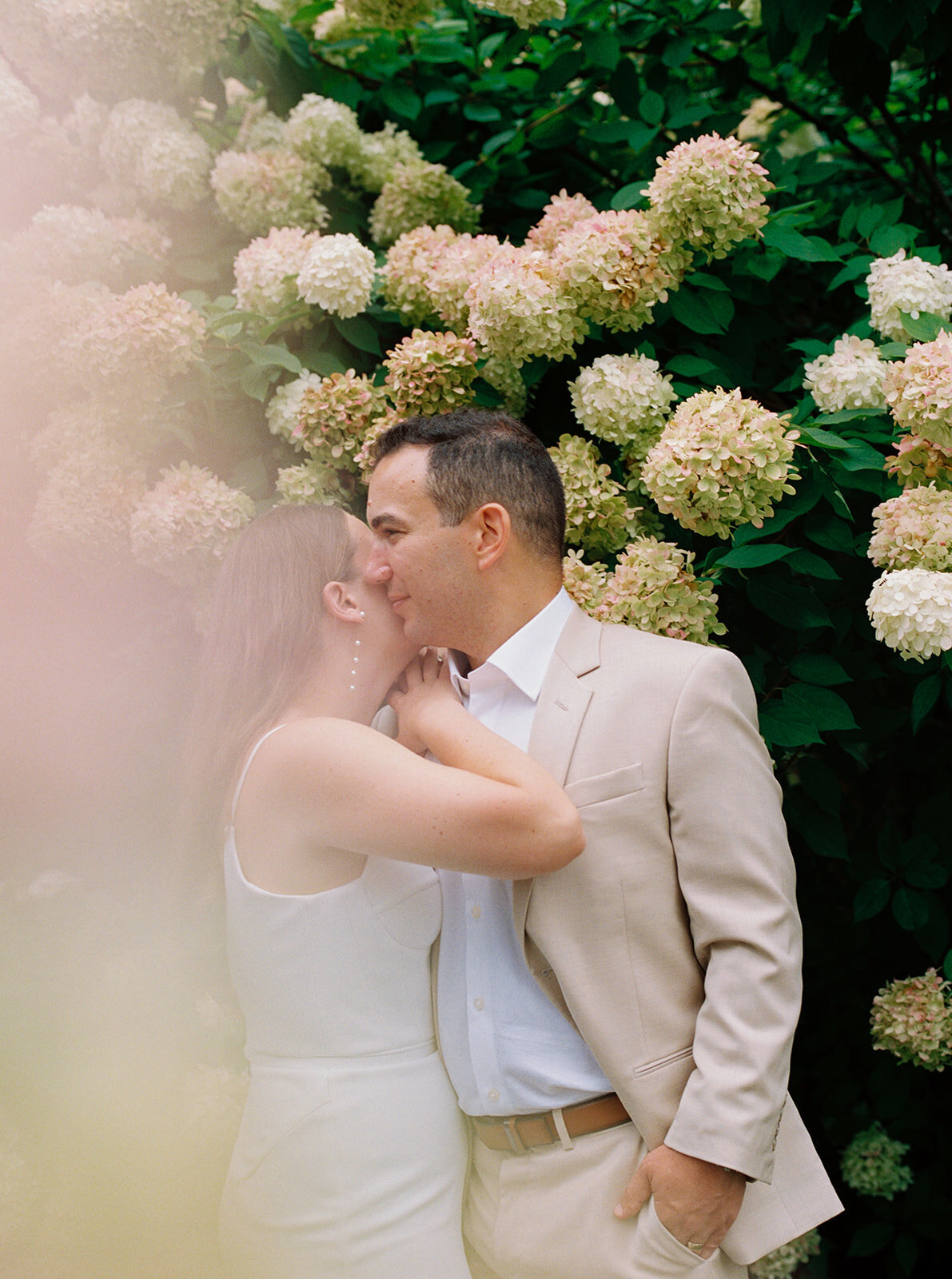 nicoleclareyphoto-michelle+jason-bride+groom-101_websize
