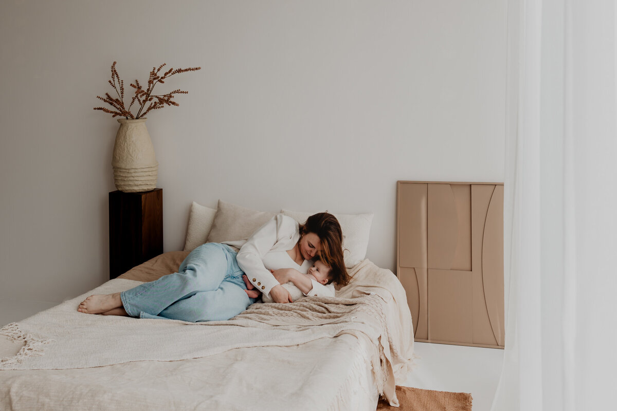 Momentsbymichelle-StudioMoments-Motherhood-59