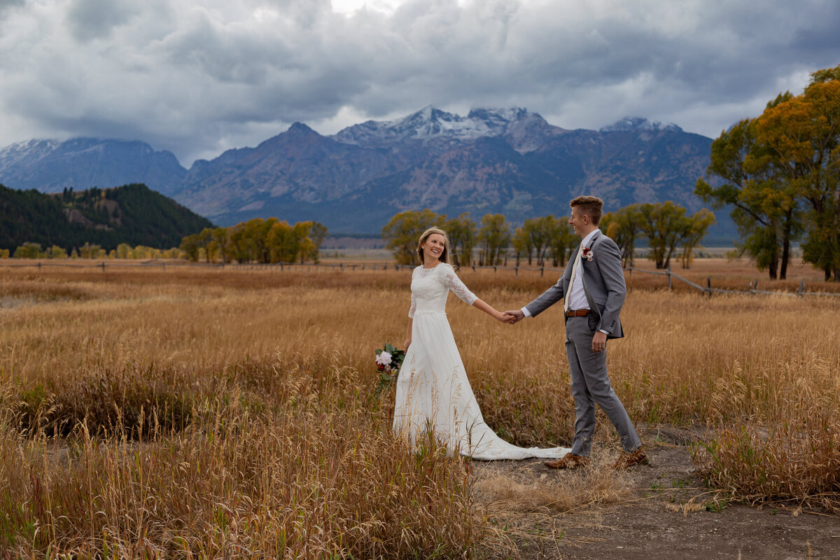 grand-teton-national-park-wyoming-fall-elopement-03