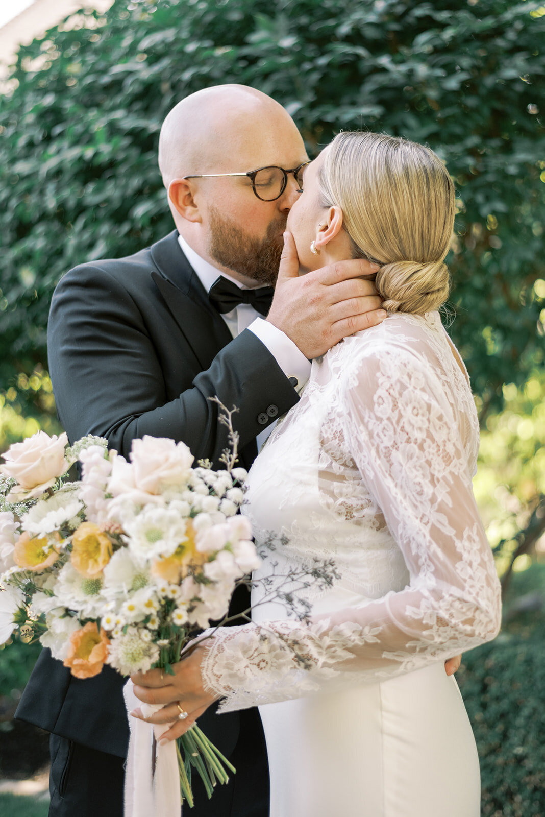 minted-photography-okanagan-kelowna-destination-wedding-photographer-wedding-kelowna-estate-wedding-madison-and-brandon-24