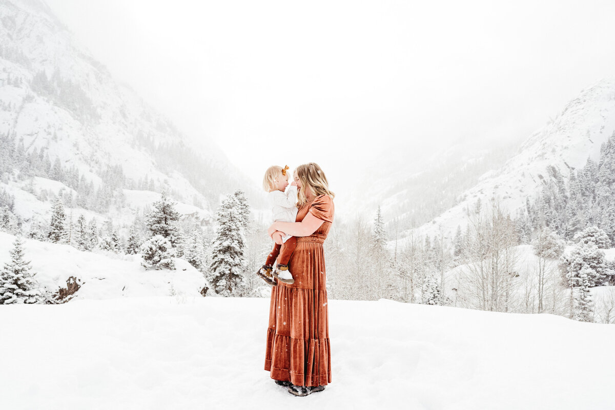 Sam-Murch-Photography-Ouray-Colorado-Winter-Family-Photography-110