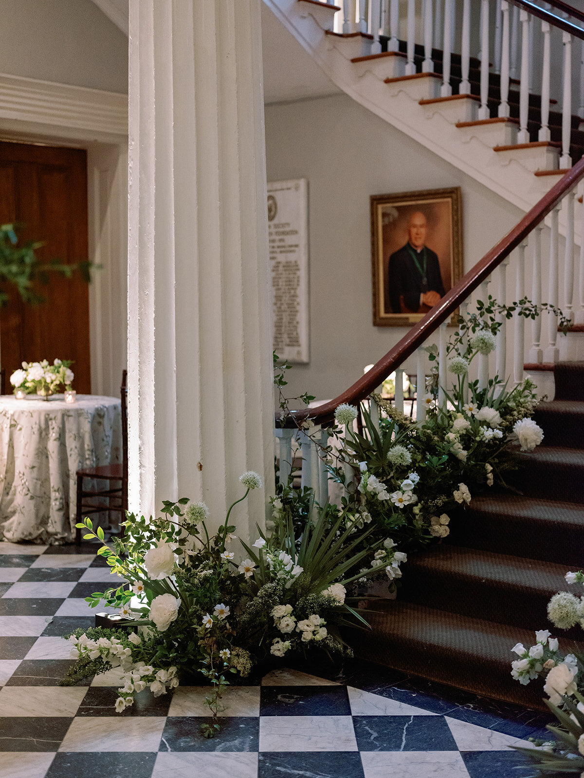 Classic Charleston Wedding with green & white at Hibernian Hall by Sarah Bradshaw 0198