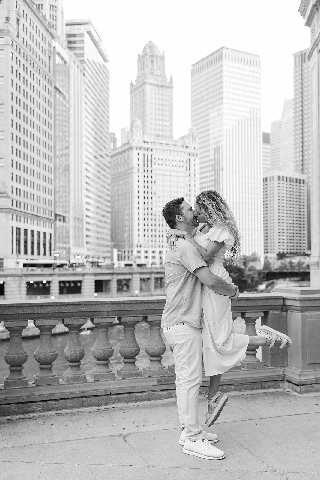 Alexis Fox Photography + Indianapolis + Indiana + Engagement Session + Newfields (7 of 17)