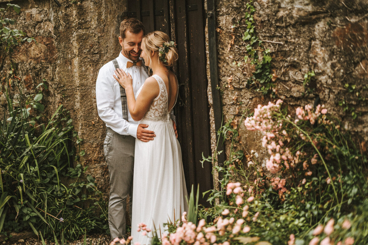 Fotograf-Hochzeit-Freiburg-Brautpaarbilder-Ideen-authentisch-heiraten-in-Freiburg-Hochzeitsfotografie-15