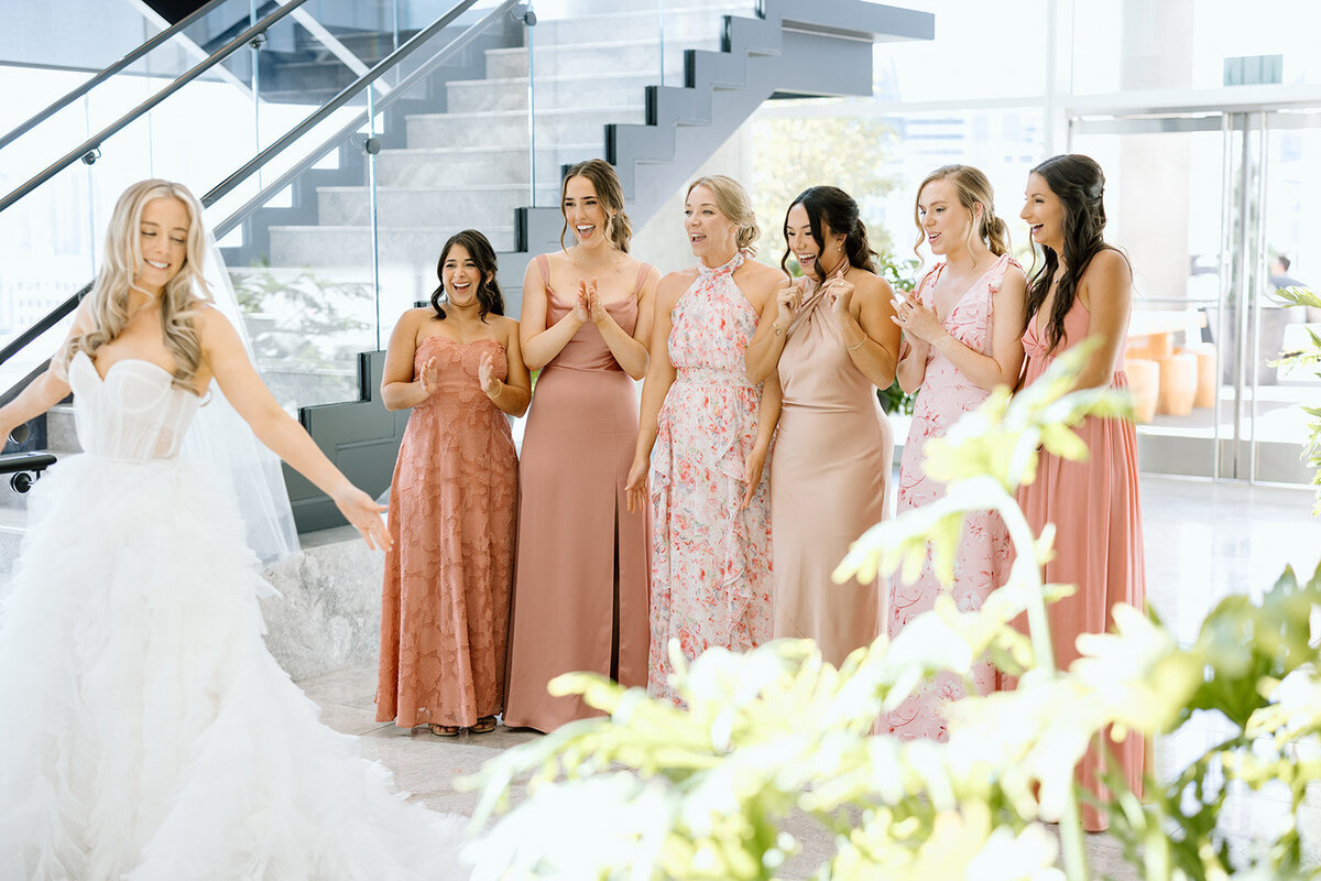 alexa + alex - nasher sculpture center - details + getting ready - jaycee quinn photography-138