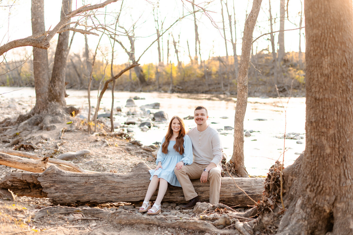 Colorful-Springtime-Greenhill-Park-Roanoke-Engagement-Session-Photography-S-167