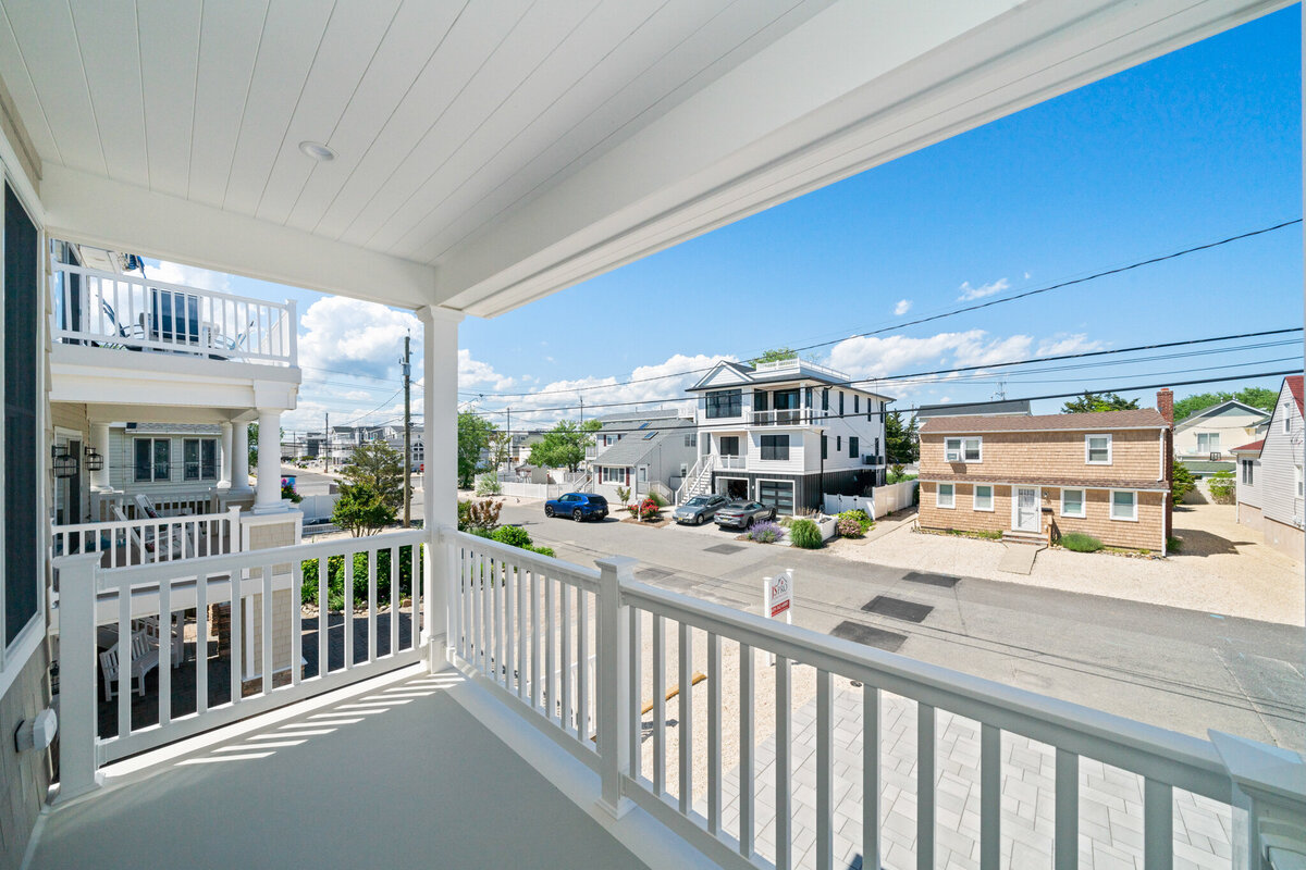Long-Beach-Island-Interior-Designer-Faye-Roeber-38