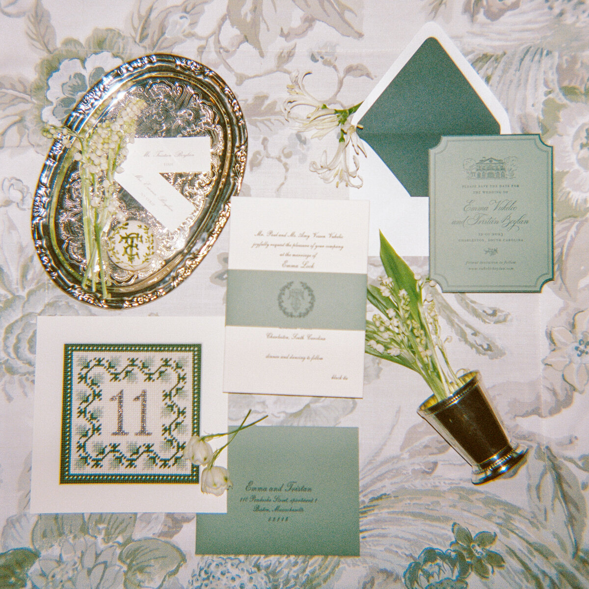 2312-emma-tristan-wedding-charleston-lowndes-grove-11