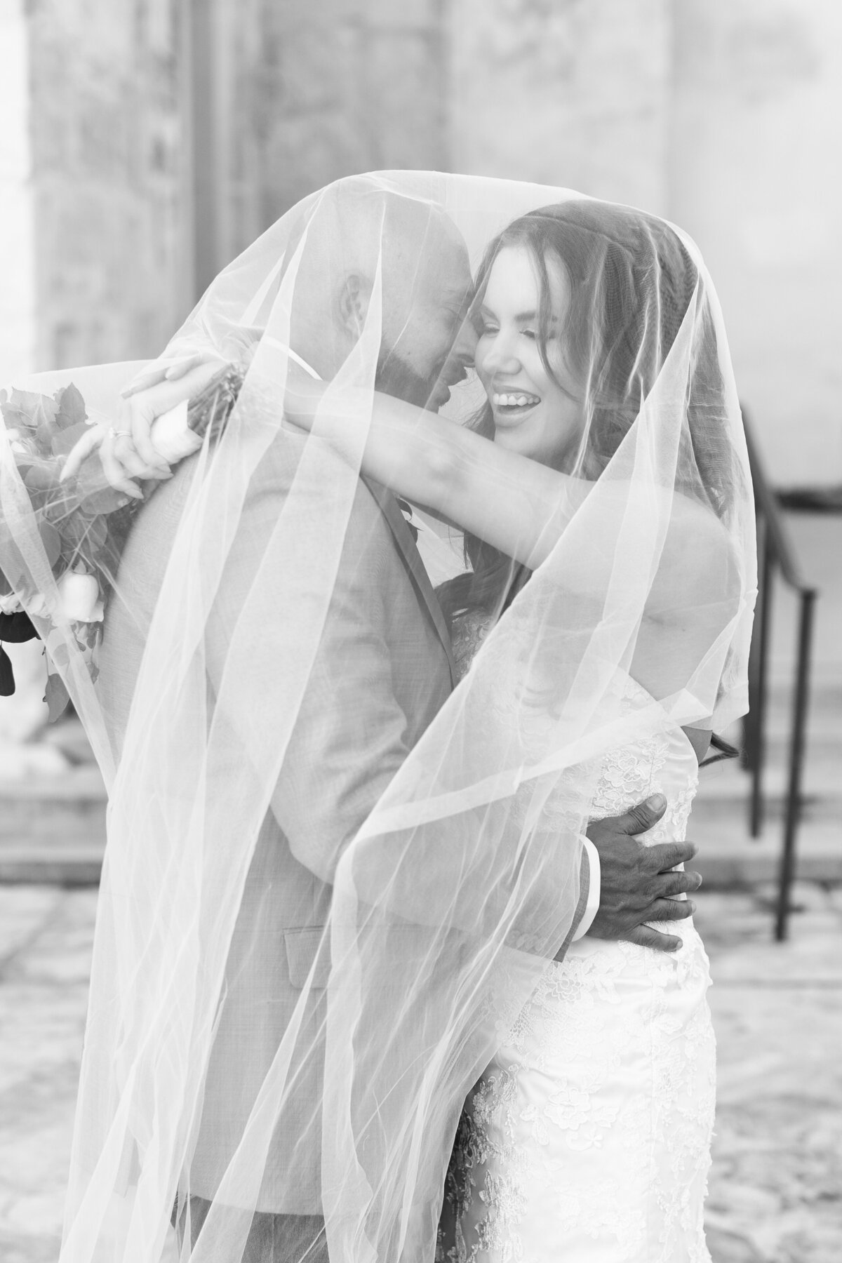 Raquel Davidwoitz - Downtown San Antonio Elopement-60-2