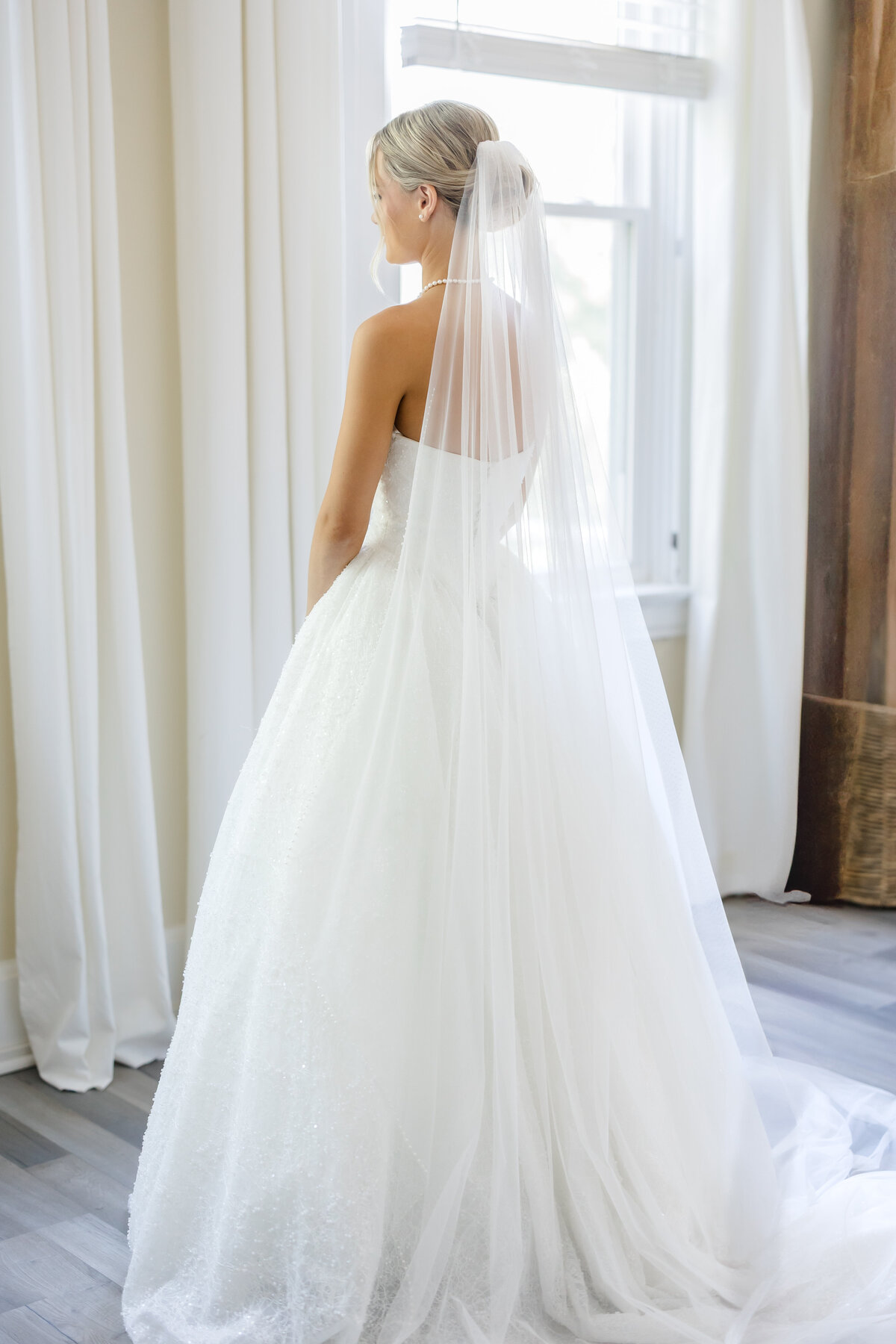 kasia-sickau-wedding-photographer-grace-alex-monastery-event-center-cincinnati-ohio1N1A9925