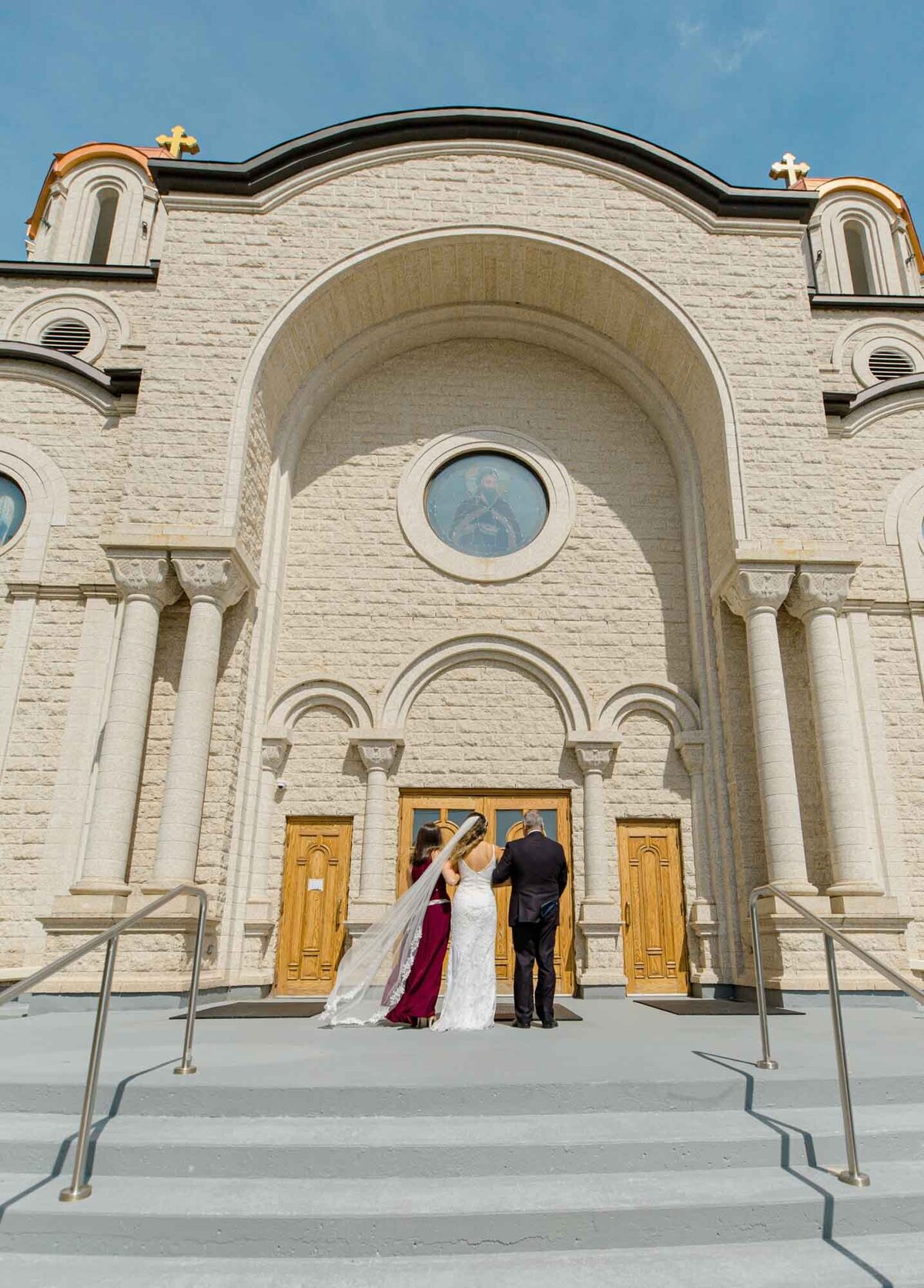 fun-energetic-wedding-st-elias-cathedral-grey-loft-studio-ottawa-photographer-211
