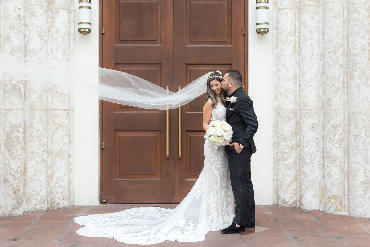 ©ErikaGracePhoto_Luxmore Grande Estate_St James Cathedral_Orlando Wedding-549