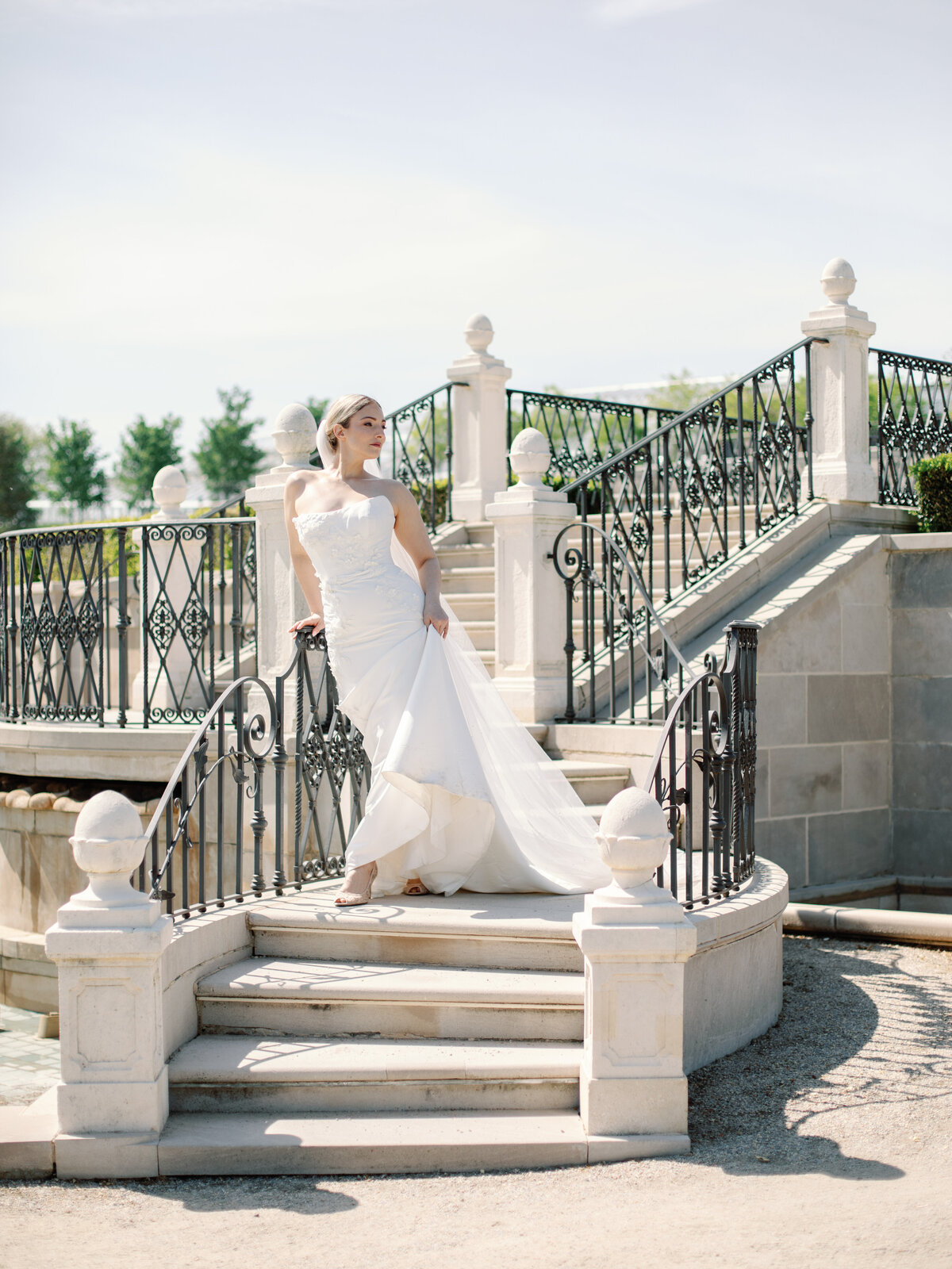 Longwood Gardens_Editorial_Luxury_Wedding_Photo_Skyler Jordan Photography-161