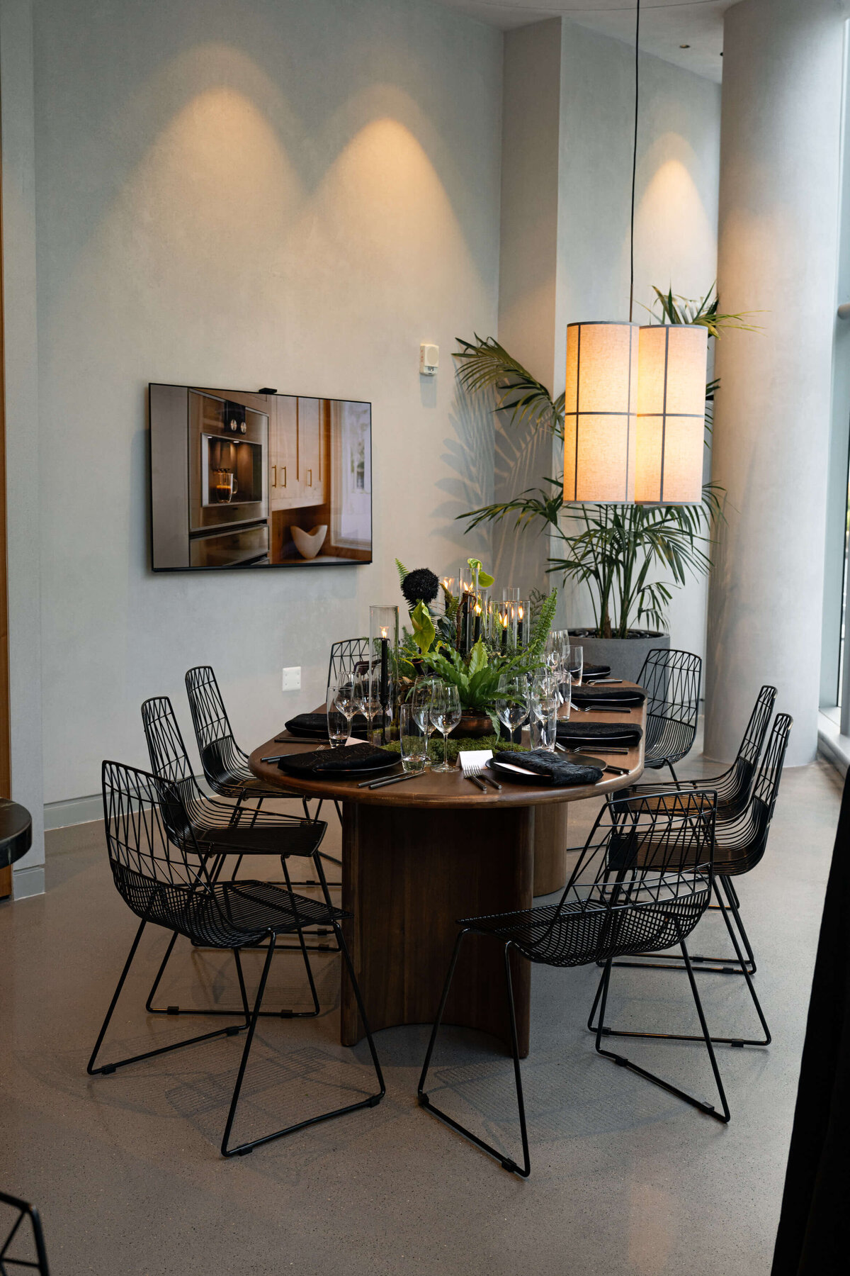 Magnolia-Bluebird-Ghost-Host-Chris-Bryan-Photography-Interior-Design-Event82