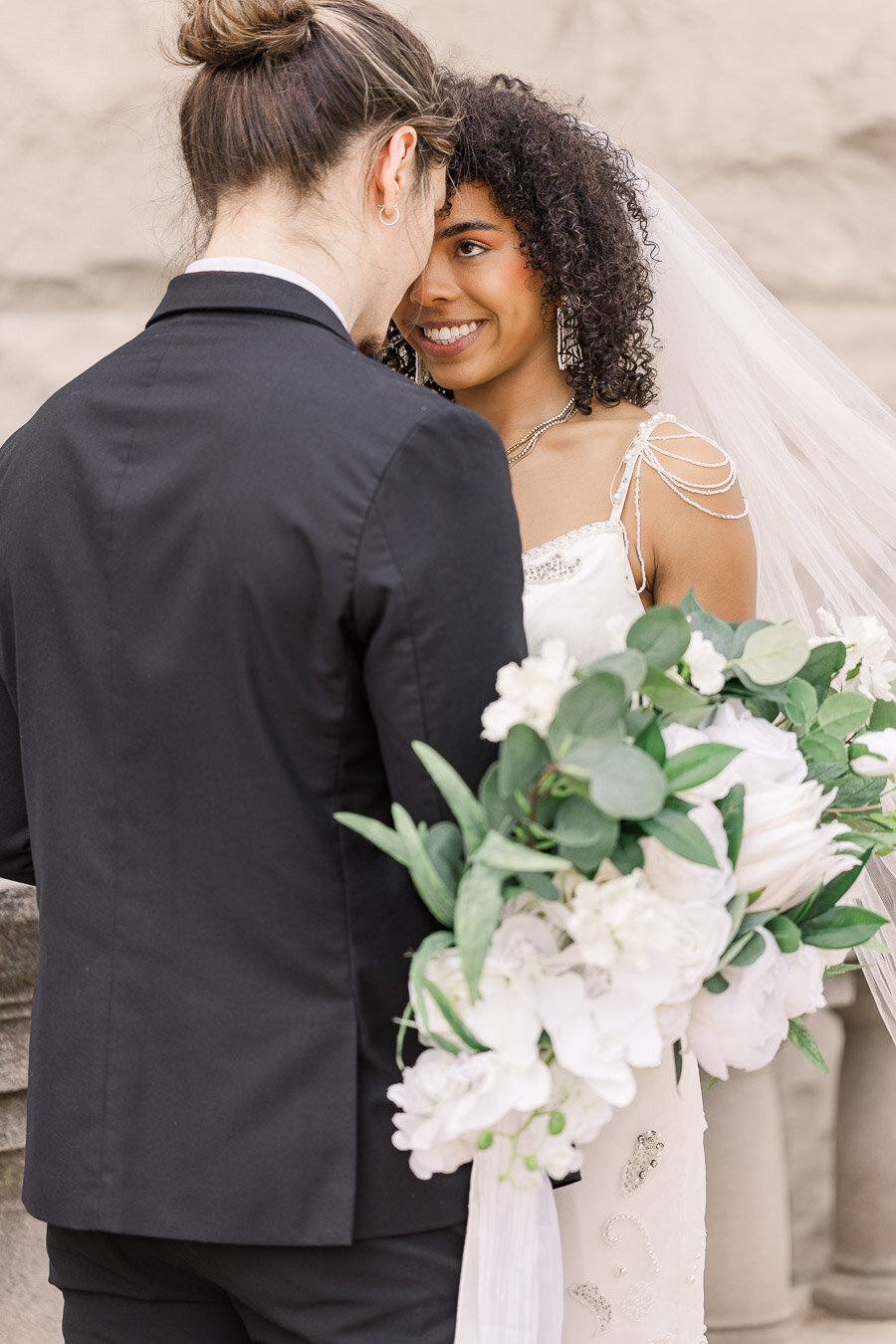 wedding-2nd-shooter-foreheads-touching-13656