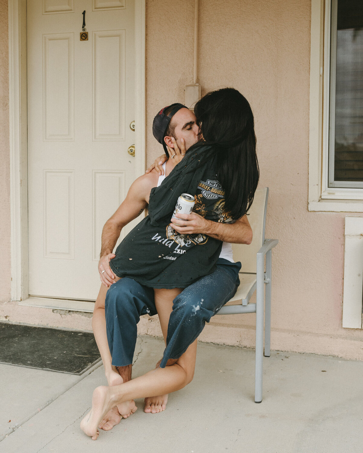 Motel-Grungy-Engagement-Shoot-9697
