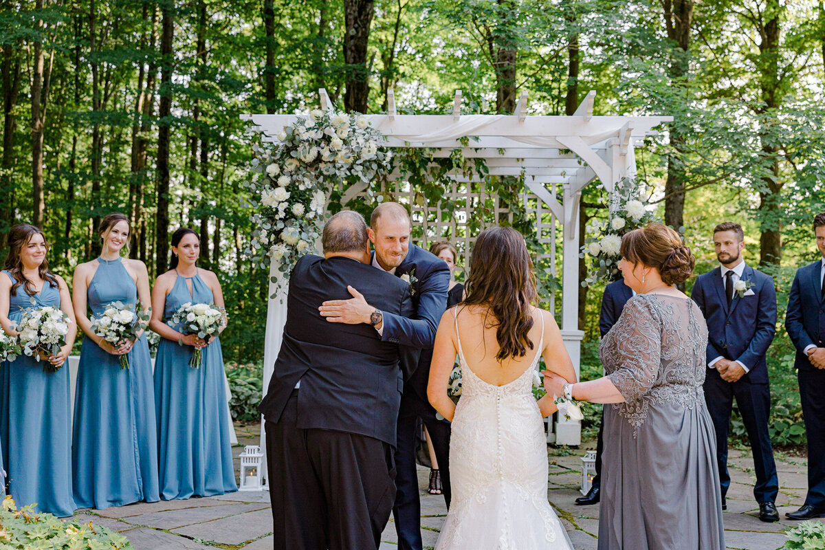 dominique-steve-ottawa-temples-sugar-bush-wedding-2023-141