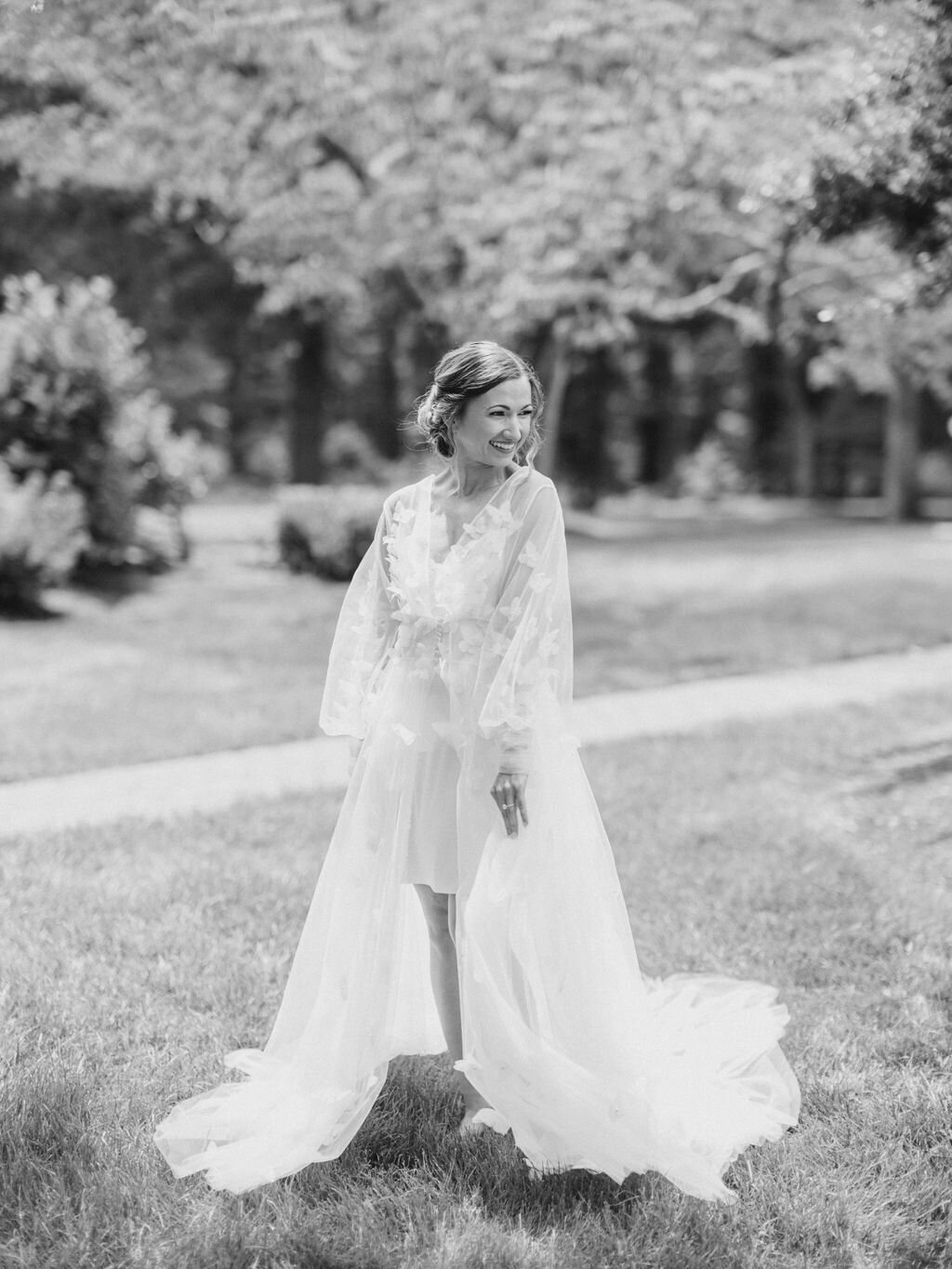 Erin&Austin_KeswickVineyardsWedding_SneakPeek-11